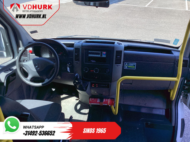 Mercedes-Benz Sprinter 313 2.2 CDI L2H2 € 10.164 Incl. BTW BPM VRIJ! Combi/ 9 Persoons/ Kombi/ 9P/ Airco/ Rolstoellift - מכונית: תמונה 3 Mercedes-Benz Sprinter 313 2.2 CDI L2H2 € 10.164 Incl. BTW BPM VRIJ! Combi/ 9 Persoons/ Kombi/ 9P/ Airco/ Rolstoellift - מכונית: תמונה 3