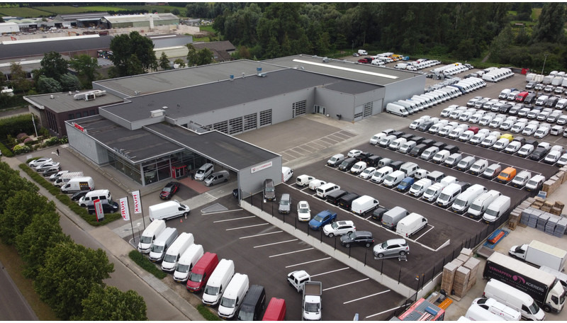מיניבוס, כלי רכב מסחרי לנוסעים Mercedes-Benz Sprinter 313 2.2 CDI L2H2 €9.922 Incl. BTW BPM VRIJ! EXPORT ONLY Combi/ 9 Persoons/ Kombi/ 9P/ Airco/ Rolstoellift: תמונה 12