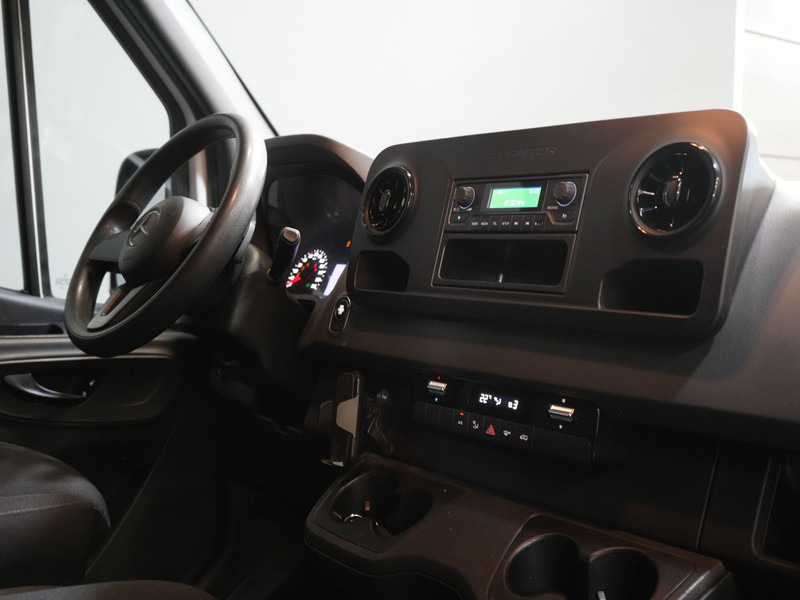 Mercedes-Benz Sprinter 316 2.2 CDI Aut. L2H2 EXPORT ONLY RWD LED/ Gev.Stoel/ Cruise/ Trekhaak - כלי רכב מסחרי עם לוח: תמונה 3 Mercedes-Benz Sprinter 316 2.2 CDI Aut. L2H2 EXPORT ONLY RWD LED/ Gev.Stoel/ Cruise/ Trekhaak - כלי רכב מסחרי עם לוח: תמונה 3