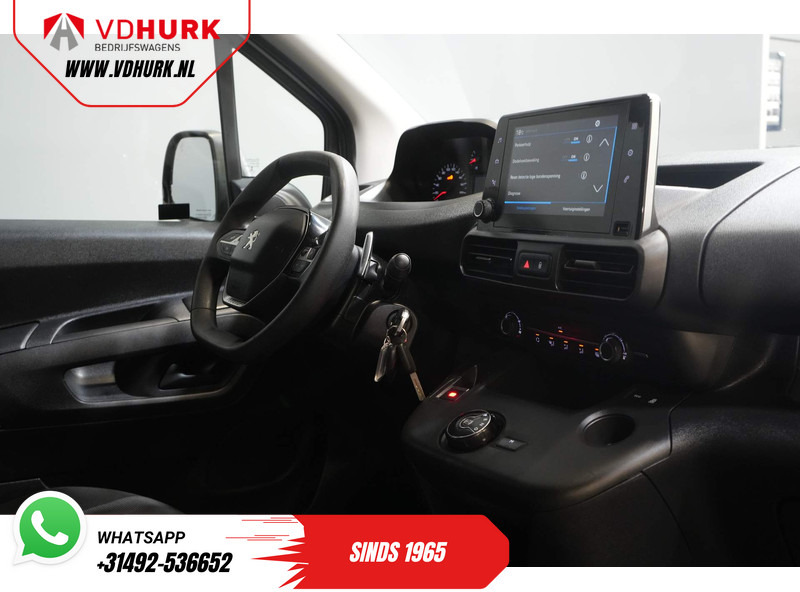 Peugeot Partner 1.5 HDI 130 pk Aut. L2 Long 3pers./ Standkachel/ Stoelverw./ Carplay/ Camera/ PDC/ LMV/ Cruise/ Trekhaak/ Airco - כלי רכב מסחרי קטן: תמונה 3 Peugeot Partner 1.5 HDI 130 pk Aut. L2 Long 3pers./ Standkachel/ Stoelverw./ Carplay/ Camera/ PDC/ LMV/ Cruise/ Trekhaak/ Airco - כלי רכב מסחרי קטן: תמונה 3