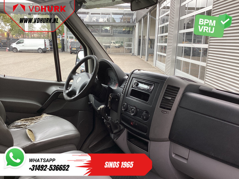 Volkswagen Crafter 2.5 TDI EXPORT Open laadbak 268x201x40/ 5 cil./ 7 Pers./ Trekhaak/ Airco/ Radio - כלי רכב מסחרי במיטה שטוחה, כלי רכב מסחרי קומבי: תמונה 3 Volkswagen Crafter 2.5 TDI EXPORT Open laadbak 268x201x40/ 5 cil./ 7 Pers./ Trekhaak/ Airco/ Radio - כלי רכב מסחרי במיטה שטוחה, כלי רכב מסחרי קומבי: תמונה 3