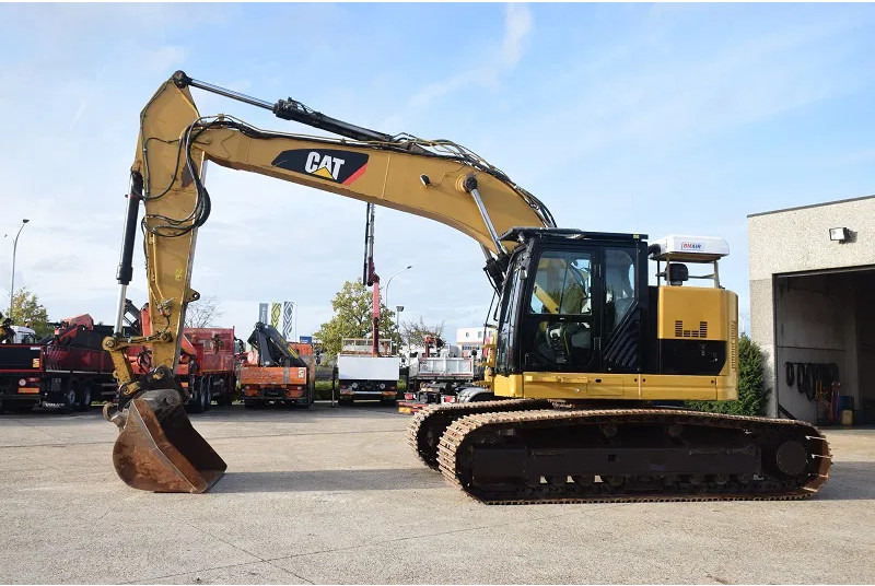 Caterpillar CATERPILLAR 328D. LCR - stock ID97 - מחפר סורק: תמונה 2 Caterpillar CATERPILLAR 328D. LCR - stock ID97 - מחפר סורק: תמונה 2