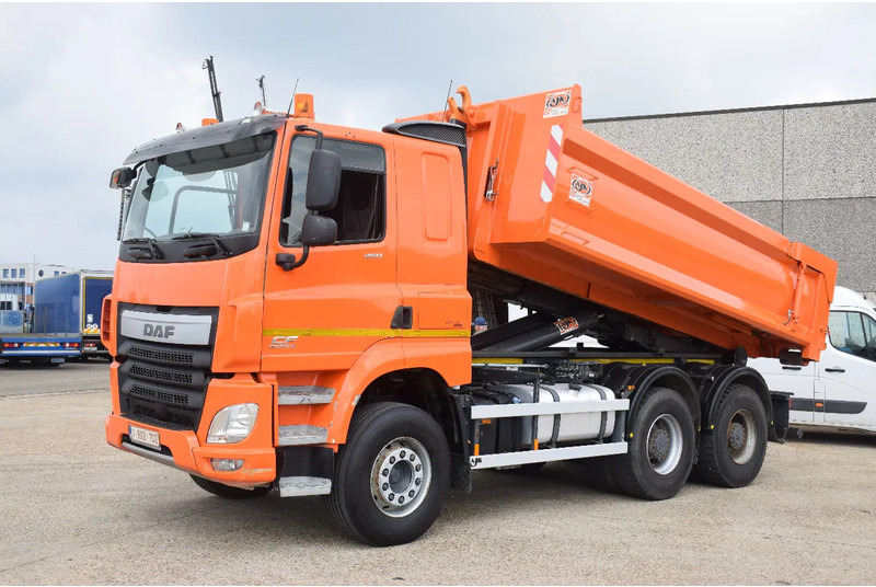 DAF CF 460 - משאית הרמת וו: תמונה 2 DAF CF 460 - משאית הרמת וו: תמונה 2