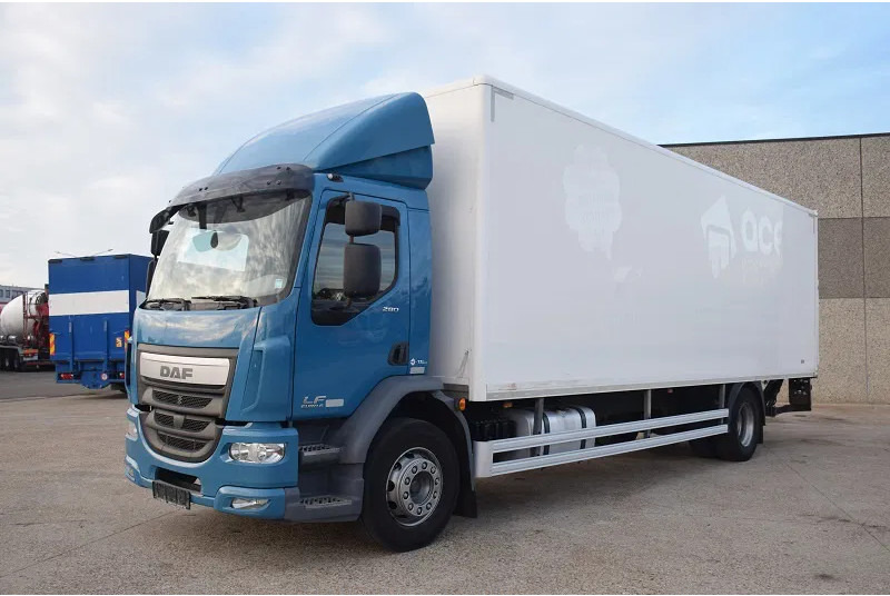 DAF LF 280 - משאית תיבה: תמונה 2 DAF LF 280 - משאית תיבה: תמונה 2