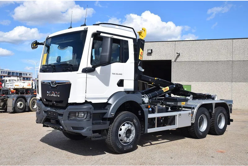MAN TGS 33.440 - משאית הרמת וו: תמונה 1 MAN TGS 33.440 - משאית הרמת וו: תמונה 1
