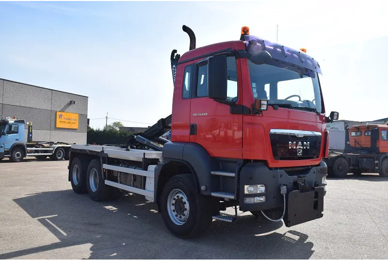 MAN TGS 33.440 - משאית הרמת וו: תמונה 4 MAN TGS 33.440 - משאית הרמת וו: תמונה 4