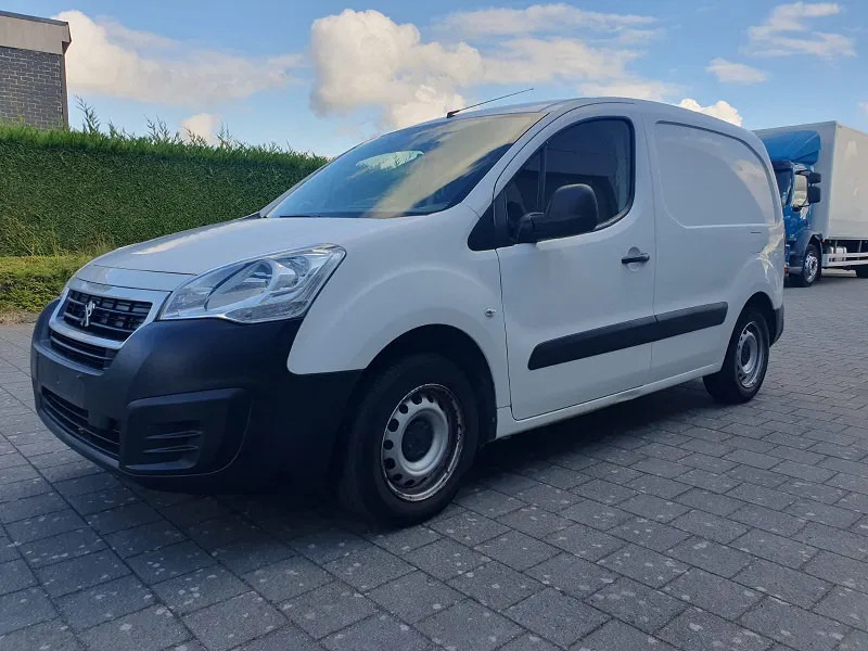 Peugeot Partner - כלי רכב מסחרי עם לוח: תמונה 2 Peugeot Partner - כלי רכב מסחרי עם לוח: תמונה 2
