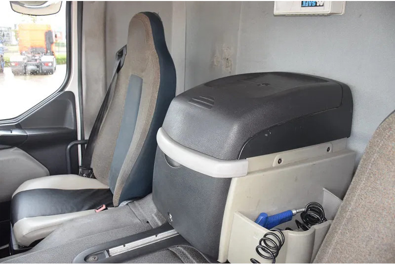 משאית תיבה Volvo FE 250: תמונה 9