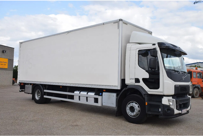 Volvo FE 250 - משאית תיבה: תמונה 5 Volvo FE 250 - משאית תיבה: תמונה 5