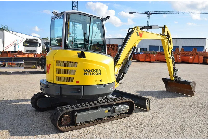 WACKER NEUSON Neuson Wacker 4 TON EZ36 -stock id104 - מיני מחפר: תמונה 1 WACKER NEUSON Neuson Wacker 4 TON EZ36 -stock id104 - מיני מחפר: תמונה 1