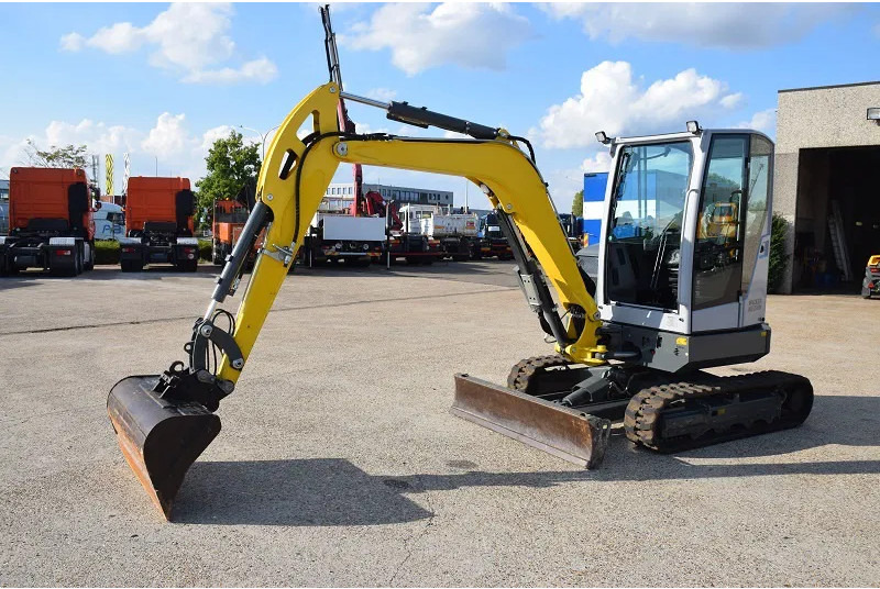 WACKER NEUSON Neuson Wacker 4 TON EZ36 -stock id104 - מיני מחפר: תמונה 4 WACKER NEUSON Neuson Wacker 4 TON EZ36 -stock id104 - מיני מחפר: תמונה 4
