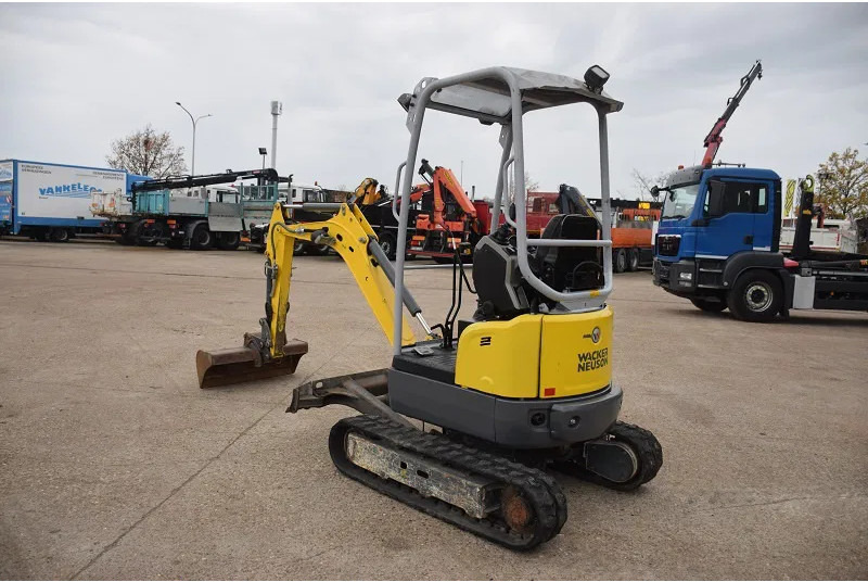 WACKER NEUSON Neuson Wacker EZ17 - stock id155 - מיני מחפר: תמונה 3 WACKER NEUSON Neuson Wacker EZ17 - stock id155 - מיני מחפר: תמונה 3
