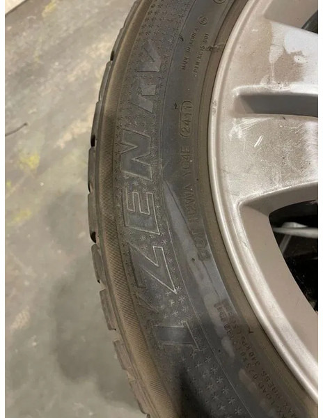 Kumho Kumho banden met Mercedes velgen 255/50 R19 107V - גלגלים וצמיגים עבור מכונית: תמונה 3 Kumho Kumho banden met Mercedes velgen 255/50 R19 107V - גלגלים וצמיגים עבור מכונית: תמונה 3