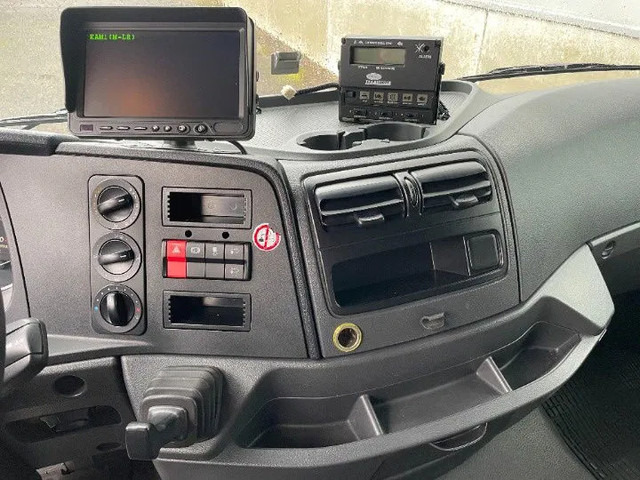 Mercedes-Benz Atego 1221 *Cruise control*Bluetooth*Elektrisch verstelbare en verwarmde spiegels - משאית קירור: תמונה 4 Mercedes-Benz Atego 1221 *Cruise control*Bluetooth*Elektrisch verstelbare en verwarmde spiegels - משאית קירור: תמונה 4