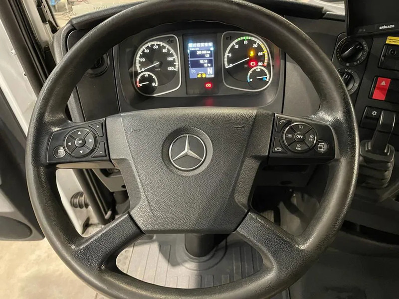 Mercedes-Benz Atego 1621 *Palfinger kraan*Containersysteem*luchtvering achteras*bluetooth - משאית הרמת וו, משאית מנוף: תמונה 4 Mercedes-Benz Atego 1621 *Palfinger kraan*Containersysteem*luchtvering achteras*bluetooth - משאית הרמת וו, משאית מנוף: תמונה 4