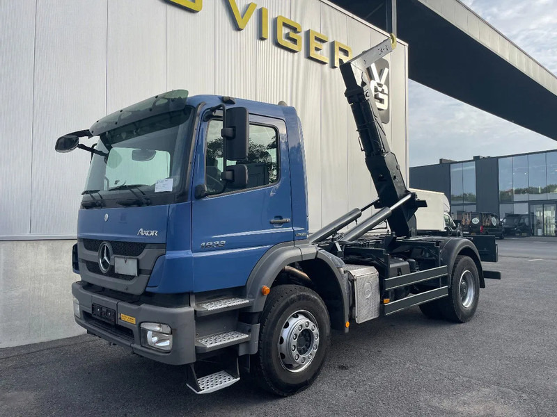 Mercedes-Benz Axor 1833 *cruise control*bluetooth*airconditioning*differentieelslot - משאית הרמת וו: תמונה 4 Mercedes-Benz Axor 1833 *cruise control*bluetooth*airconditioning*differentieelslot - משאית הרמת וו: תמונה 4