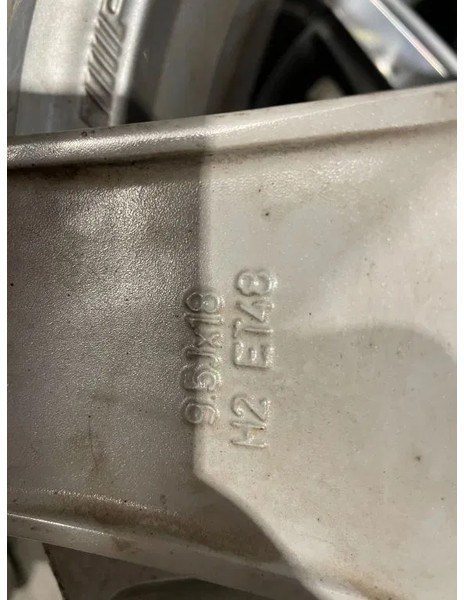 Mercedes-Benz *Occasie *3 velgen AMG* 18 inch - חישוק עבור מכונית: תמונה 4 Mercedes-Benz *Occasie *3 velgen AMG* 18 inch - חישוק עבור מכונית: תמונה 4