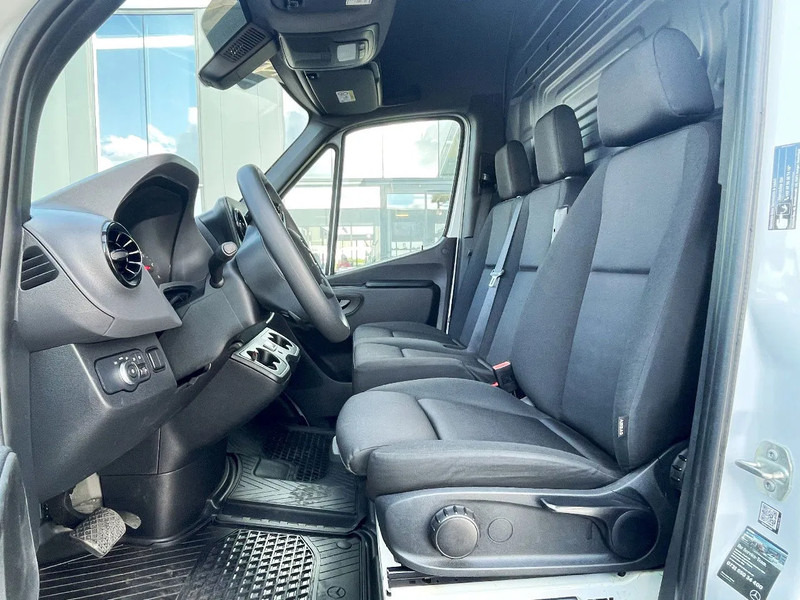 Mercedes-Benz Sprinter 315 L3H2*NEW Carrier xarios 350 -18°C*achteruitrijcamera*navigatie*zetelverwarming*360° camera* - כלי רכב מסחרי לקירור: תמונה 5 Mercedes-Benz Sprinter 315 L3H2*NEW Carrier xarios 350 -18°C*achteruitrijcamera*navigatie*zetelverwarming*360° camera* - כלי רכב מסחרי לקירור: תמונה 5