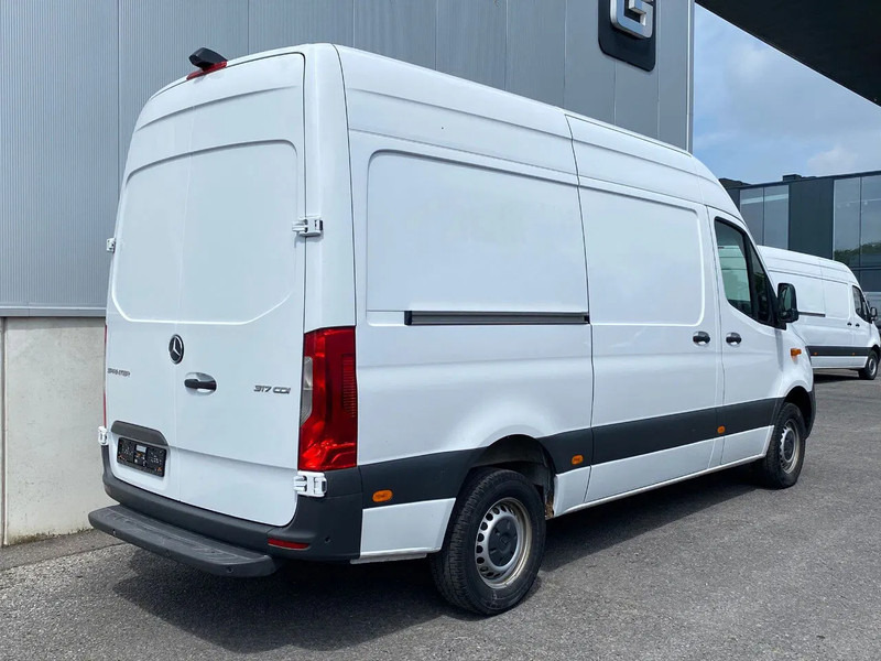 Mercedes-Benz Sprinter 317 L2H2*NEW Carrier xarios 350 -18°C*achteruitrijcamera*navigatie*zetelverwarming*360° camera - כלי רכב מסחרי לקירור: תמונה 2 Mercedes-Benz Sprinter 317 L2H2*NEW Carrier xarios 350 -18°C*achteruitrijcamera*navigatie*zetelverwarming*360° camera - כלי רכב מסחרי לקירור: תמונה 2