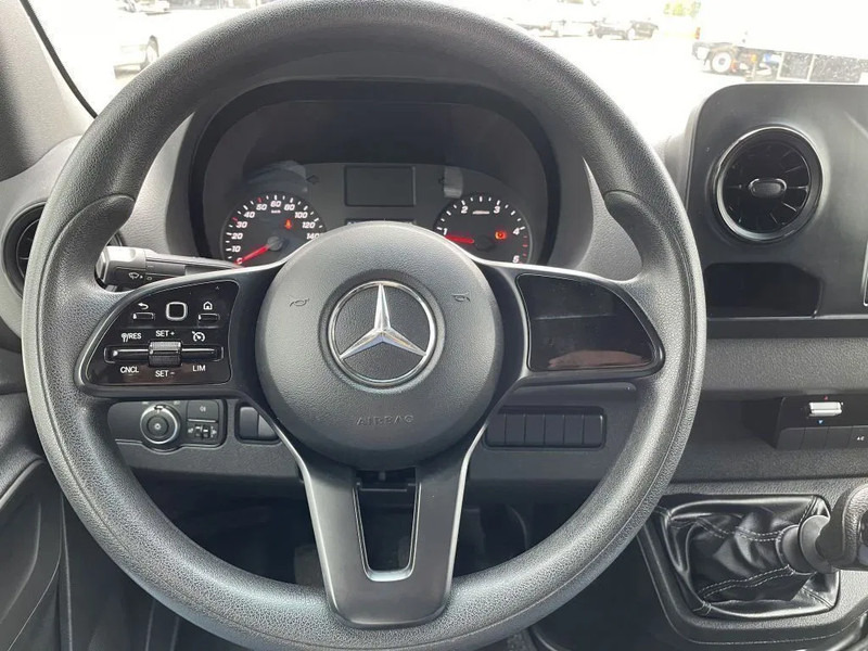 Mercedes-Benz Sprinter 514 *Airconditioning*Cruise control*Zijwindassistent*laadbrug - כלי רכב מסחרי עם תיבה: תמונה 4 Mercedes-Benz Sprinter 514 *Airconditioning*Cruise control*Zijwindassistent*laadbrug - כלי רכב מסחרי עם תיבה: תמונה 4