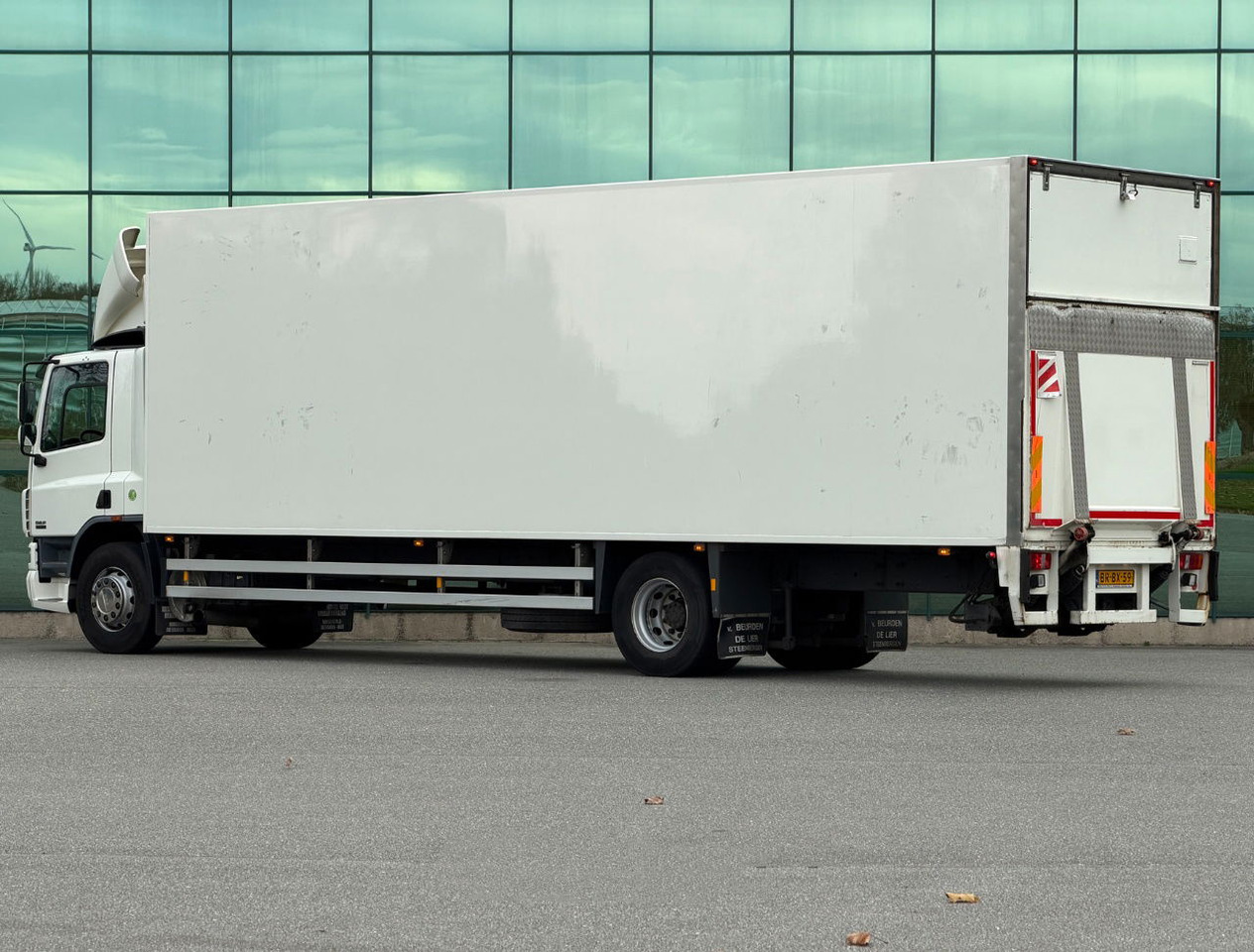 DAF CF 75.250 Euro 3 Manual Gearbox VAN Beurden Isolated BOX Tail Lift Super Condition NL-Truck - משאית תיבה: תמונה 3 DAF CF 75.250 Euro 3 Manual Gearbox VAN Beurden Isolated BOX Tail Lift Super Condition NL-Truck - משאית תיבה: תמונה 3