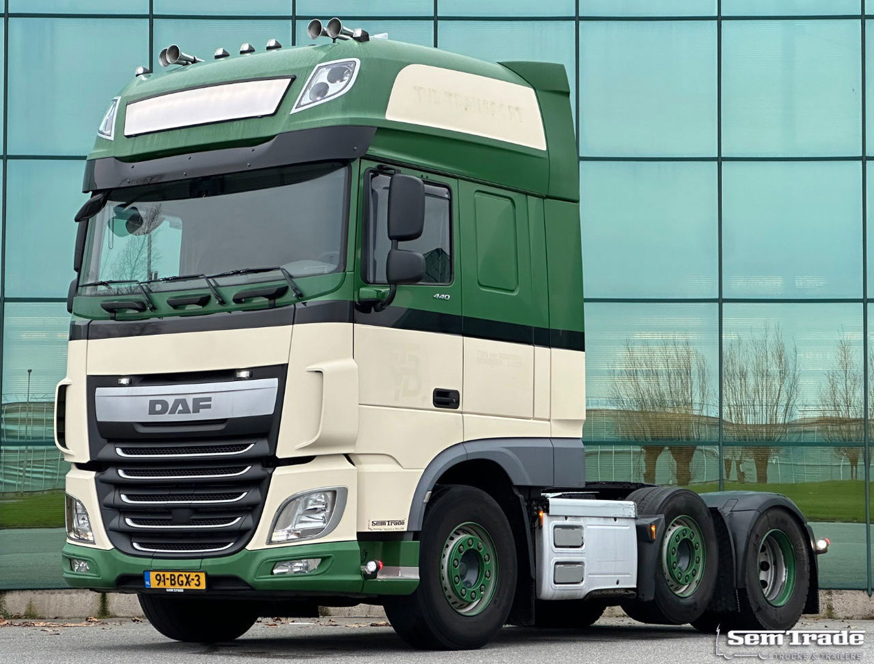 DAF XF 440 Euro 6 FTG SSC 597.000 KM Super Condition Holland-Truck 2 Similar Pie - יחידת טרקטור: תמונה 1 DAF XF 440 Euro 6 FTG SSC 597.000 KM Super Condition Holland-Truck 2 Similar Pie - יחידת טרקטור: תמונה 1