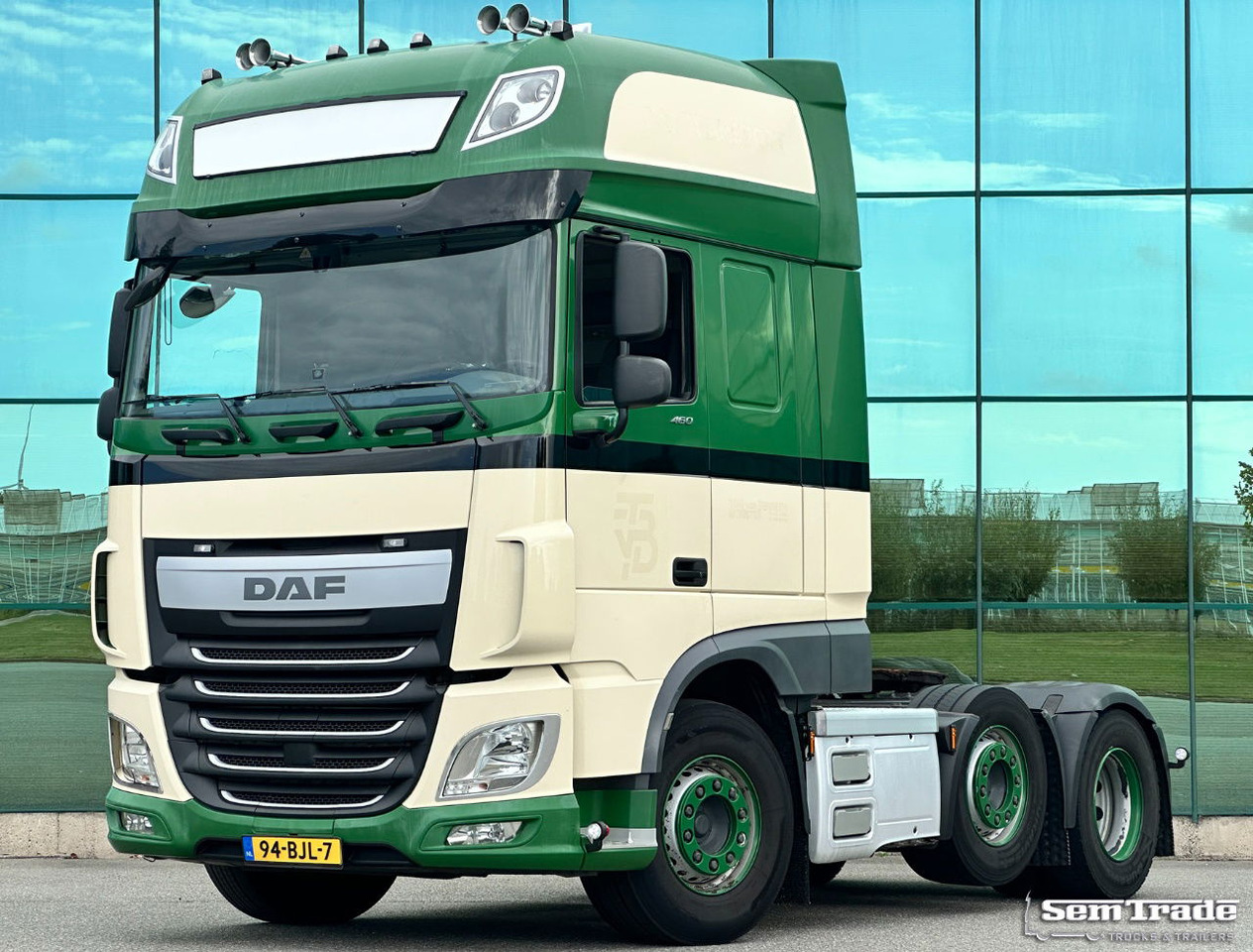 DAF XF 460 FTG SSC Only 478.000 KM Twinsteer TOP Condition NL-Truck - יחידת טרקטור: תמונה 1 DAF XF 460 FTG SSC Only 478.000 KM Twinsteer TOP Condition NL-Truck - יחידת טרקטור: תמונה 1