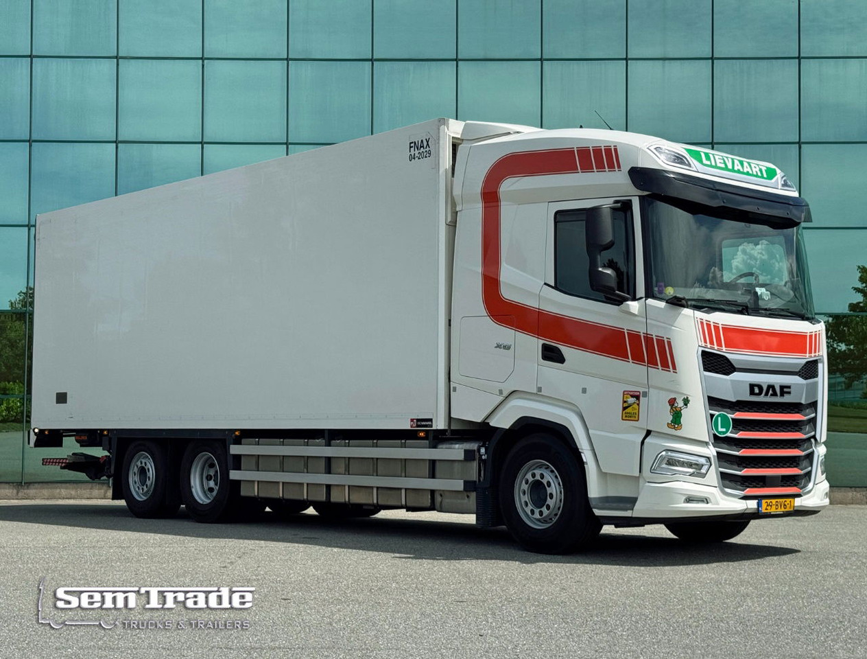 DAF XF 480 FAR 475.000 KM Carrier TRS Iceland 815 x 250 x 275 CM Inside Tail Lift NL Truck - משאית קירור: תמונה 4 DAF XF 480 FAR 475.000 KM Carrier TRS Iceland 815 x 250 x 275 CM Inside Tail Lift NL Truck - משאית קירור: תמונה 4