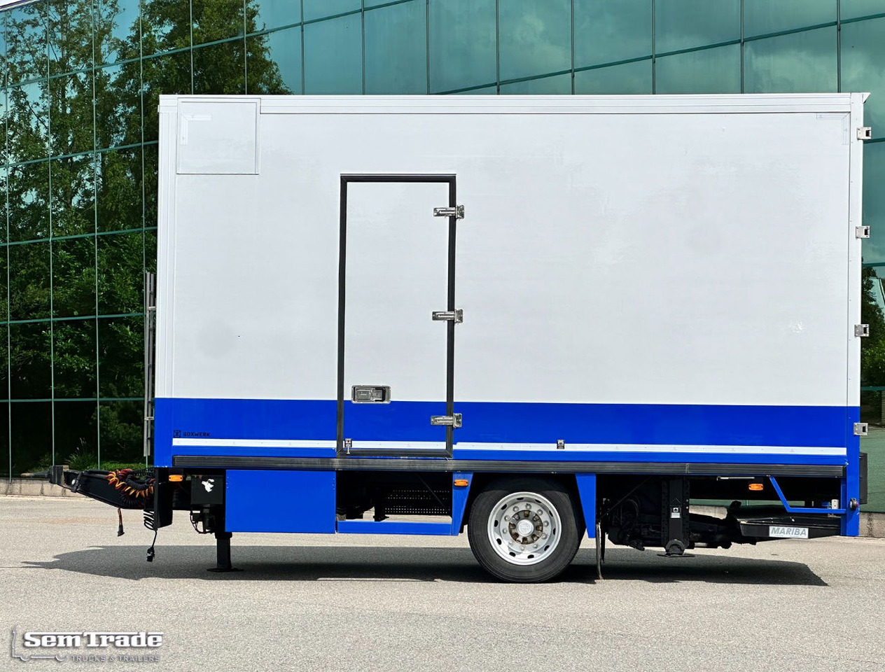 Floor Flma-10 Carrier Cooling 2X Side Door Tail Lift Disc Brakes Holland-Trailer - קרון נגרר עם קירור: תמונה 2 Floor Flma-10 Carrier Cooling 2X Side Door Tail Lift Disc Brakes Holland-Trailer - קרון נגרר עם קירור: תמונה 2