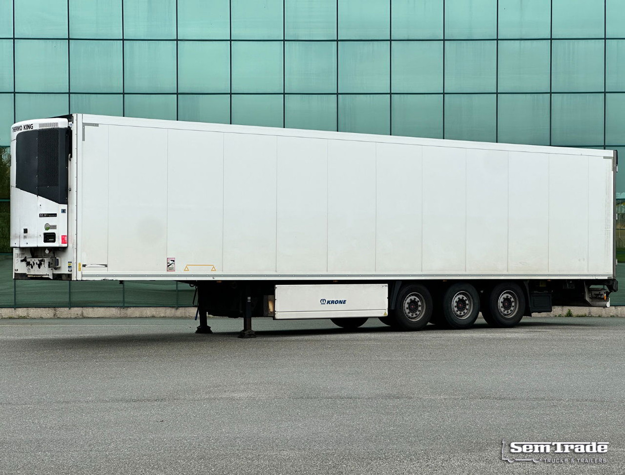 Krone TKS Thermo King SLXe Spectrum BI-Temp Lift Axle Holland-Trailer - סמיטריילר עם קירור: תמונה 1 Krone TKS Thermo King SLXe Spectrum BI-Temp Lift Axle Holland-Trailer - סמיטריילר עם קירור: תמונה 1