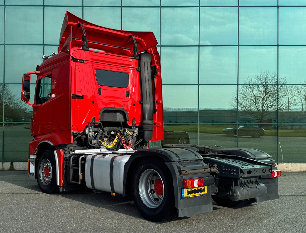 Mercedes-Benz Actros 1842 Full AIR Only 416.000 KM Euro 6 TOP Condition NL Truck - יחידת טרקטור: תמונה 3 Mercedes-Benz Actros 1842 Full AIR Only 416.000 KM Euro 6 TOP Condition NL Truck - יחידת טרקטור: תמונה 3