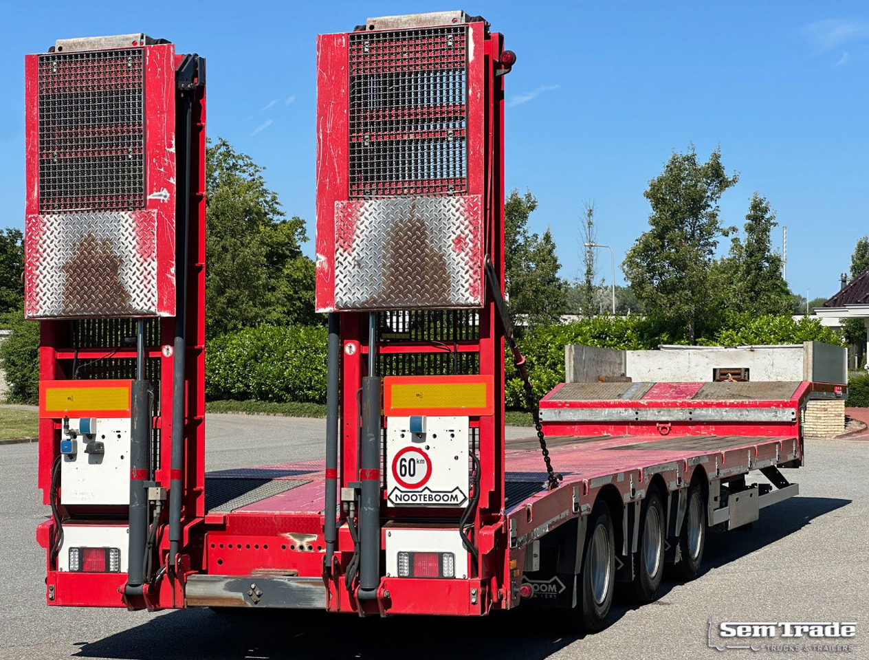 Nooteboom OSD-48-003 Semi 3 Axles Hydraulic Ramps Hinge TOP Condition - סמיטריילר עם מטען נמוך: תמונה 5 Nooteboom OSD-48-003 Semi 3 Axles Hydraulic Ramps Hinge TOP Condition - סמיטריילר עם מטען נמוך: תמונה 5