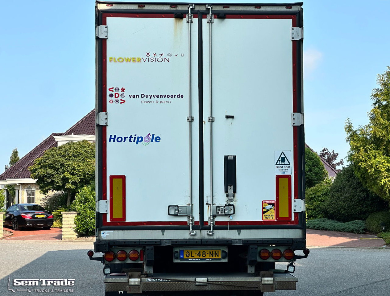 Schmitz Cargobull SKO24 Carrier Vector 1850 2X Lift Axle Flowerwide 270 CM High Holland Trailer - סמיטריילר עם קירור: תמונה 4 Schmitz Cargobull SKO24 Carrier Vector 1850 2X Lift Axle Flowerwide 270 CM High Holland Trailer - סמיטריילר עם קירור: תמונה 4