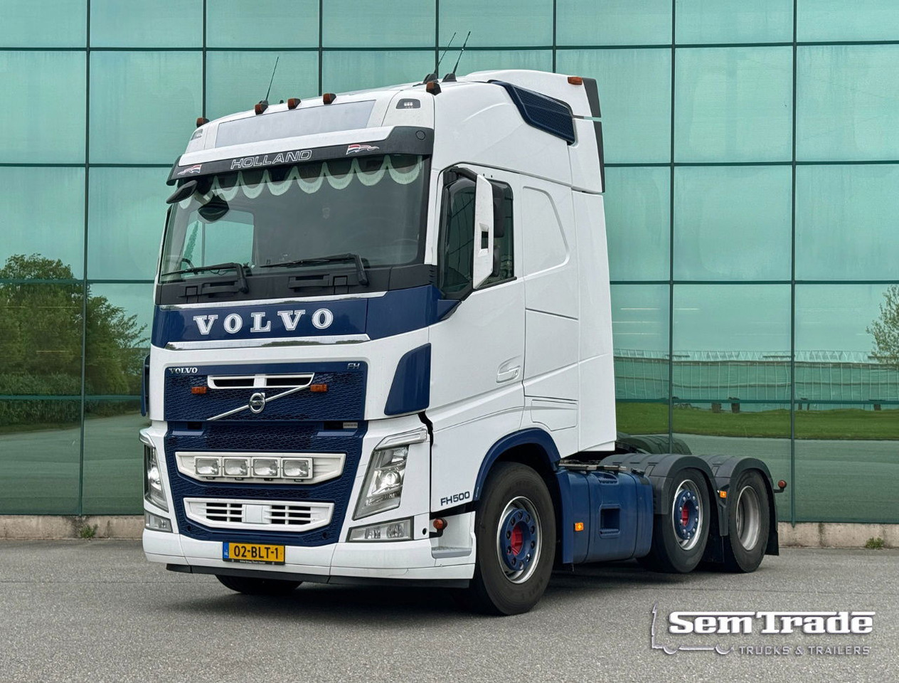 Volvo FH Globetrotter 6X2 701.000 KM Super Condition NL Truck - יחידת טרקטור: תמונה 1 Volvo FH Globetrotter 6X2 701.000 KM Super Condition NL Truck - יחידת טרקטור: תמונה 1