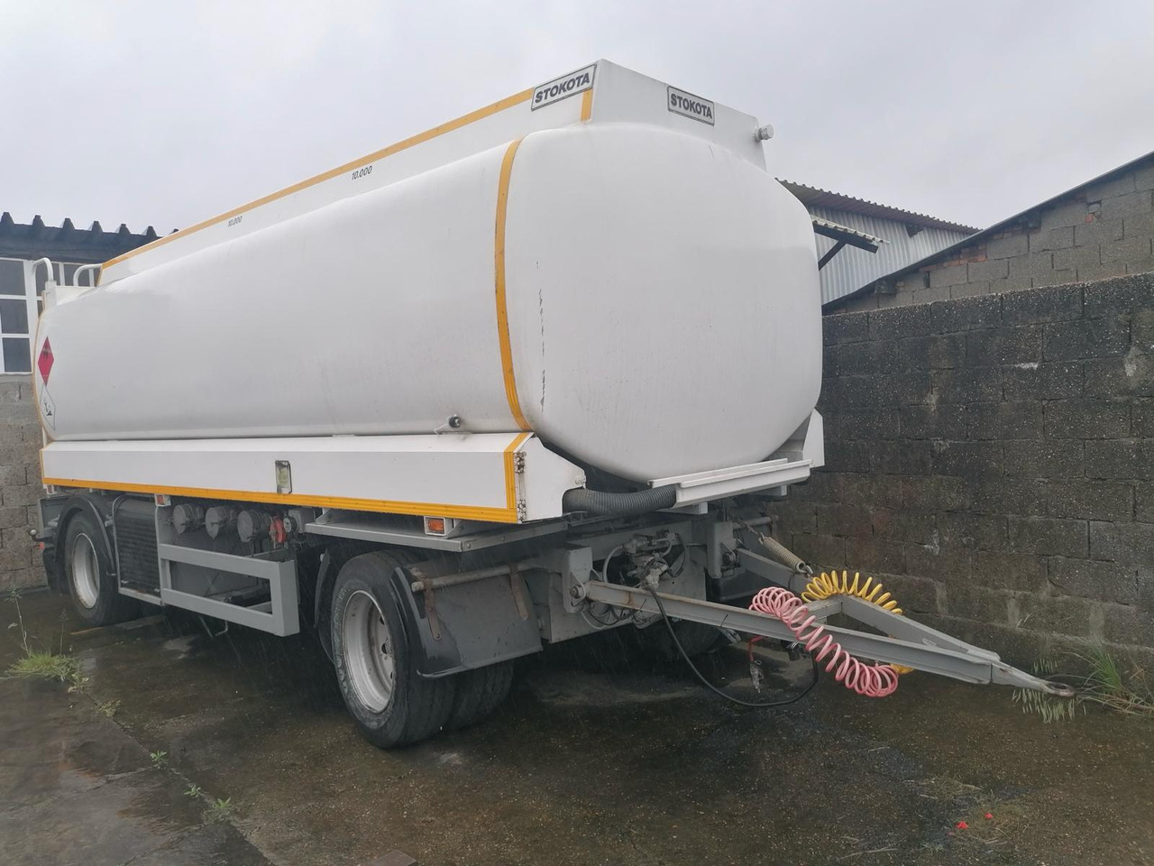 STOKOTA 20000 L, BOTTOM and TOP LOADING - קרון נגרר עם מכל: תמונה 1 STOKOTA 20000 L, BOTTOM and TOP LOADING - קרון נגרר עם מכל: תמונה 1