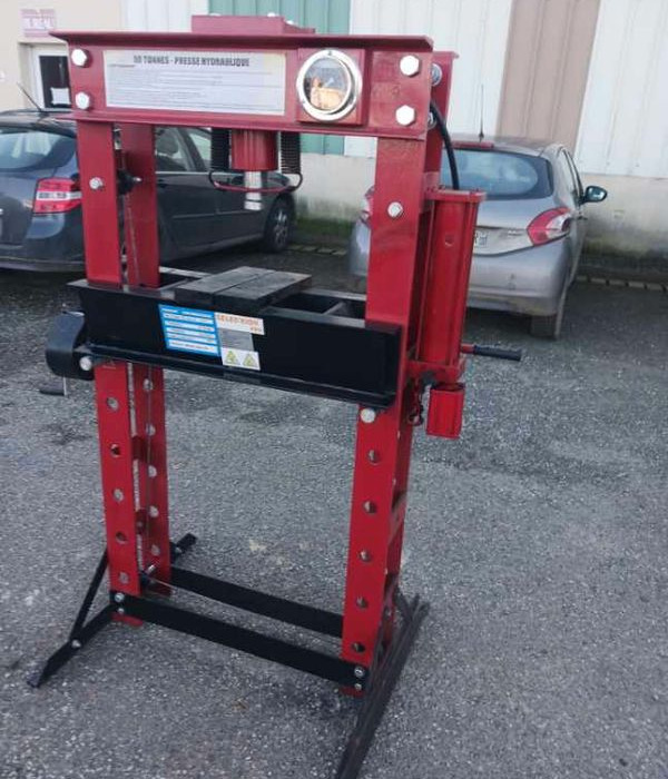 Materiel d' atelier Pour metal , bois, etc - ציוד לסדנאות: תמונה 5 Materiel d' atelier Pour metal , bois, etc - ציוד לסדנאות: תמונה 5