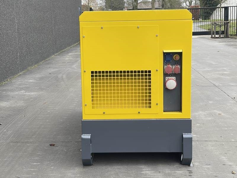 Atlas-Copco QAS 100 - ערכת גנרטורים: תמונה 3 Atlas-Copco QAS 100 - ערכת גנרטורים: תמונה 3