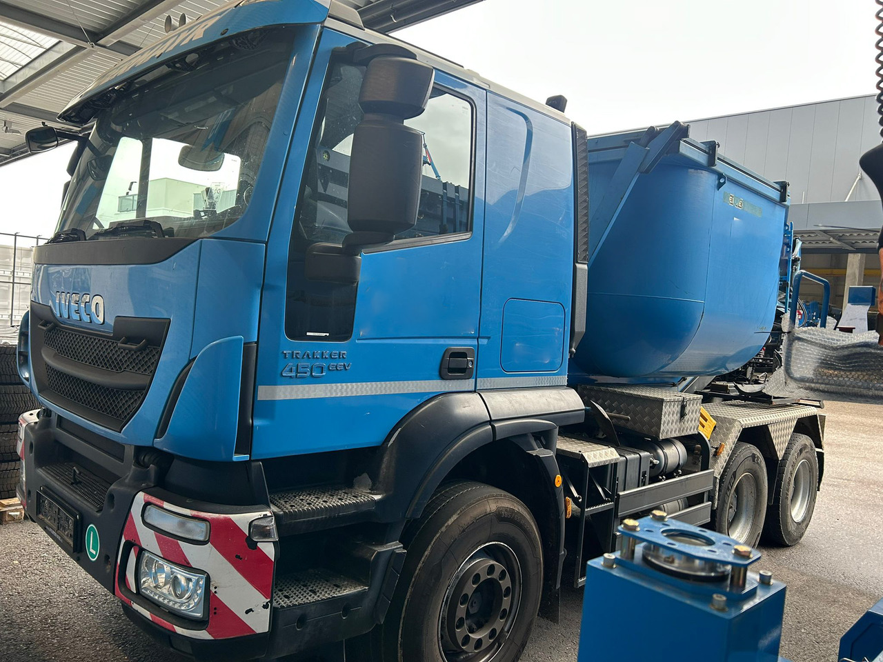 Iveco Trakker 450 - מסיר פסולת: תמונה 4 Iveco Trakker 450 - מסיר פסולת: תמונה 4