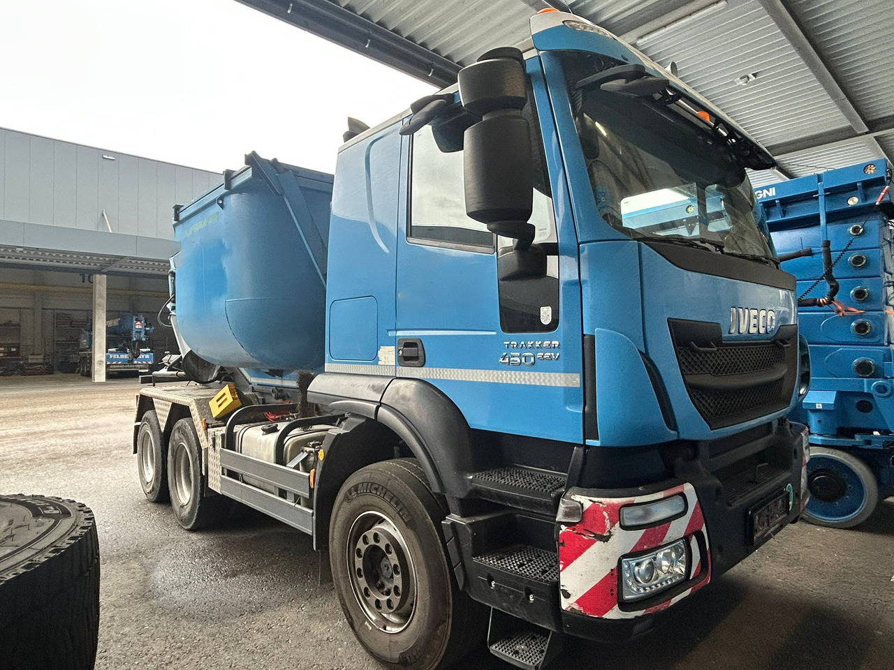 Iveco Trakker 450 - מסיר פסולת: תמונה 1 Iveco Trakker 450 - מסיר פסולת: תמונה 1