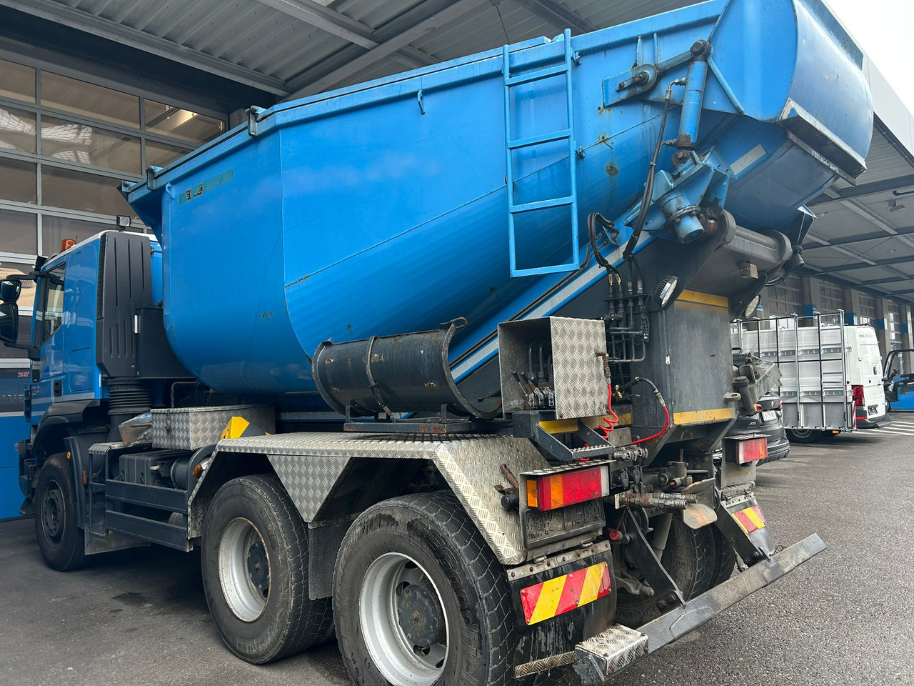 Iveco Trakker 450 - מסיר פסולת: תמונה 3 Iveco Trakker 450 - מסיר פסולת: תמונה 3