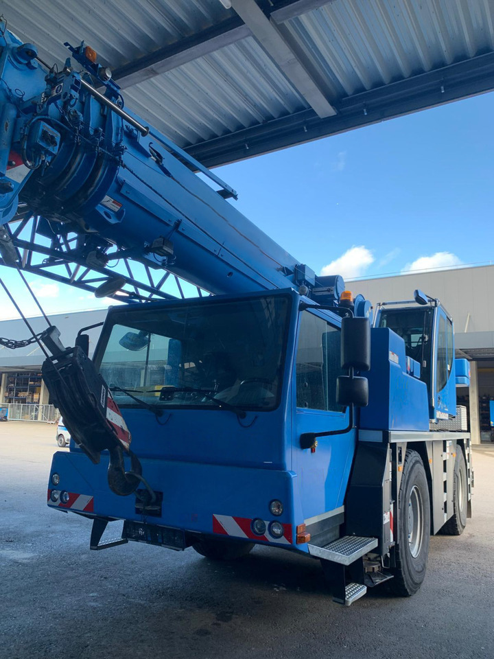 LIEBHERR LTM 1030-2.1 - עגורן נייד: תמונה 2 LIEBHERR LTM 1030-2.1 - עגורן נייד: תמונה 2