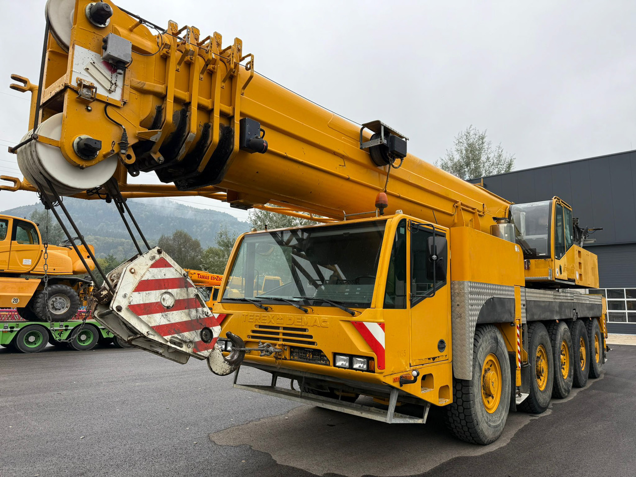 TEREX Demag AC 100 - עגורן נייד: תמונה 1 TEREX Demag AC 100 - עגורן נייד: תמונה 1