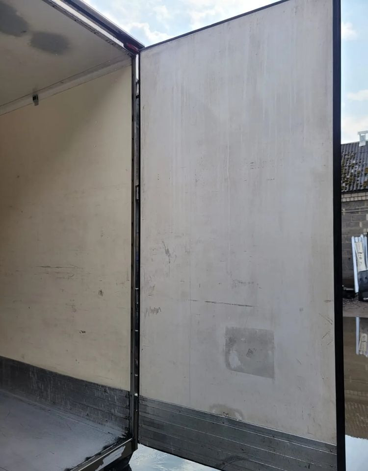 קרון נגרר עם קירור Chereau Kontener chłodnia CHEREAU: תמונה 8 קרון נגרר עם קירור Chereau Kontener chłodnia CHEREAU: תמונה 8