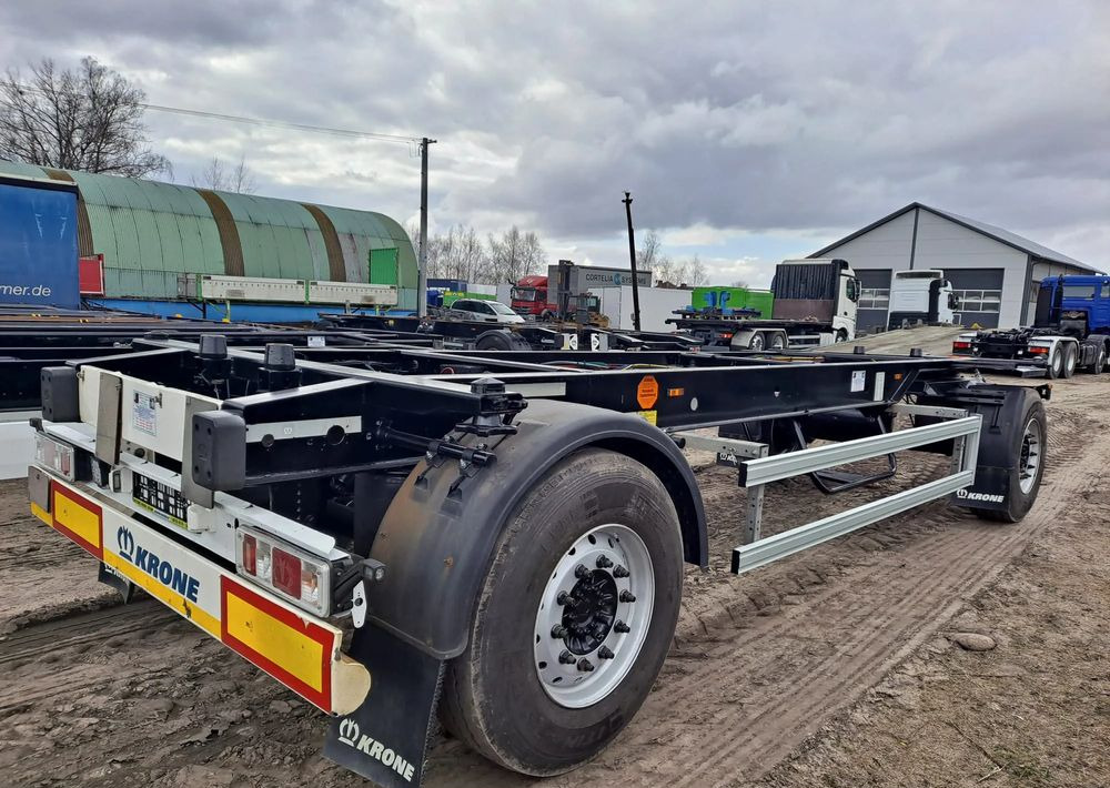 Krone Przyczepa Krone BDF 2017 rok - קרון נגרר מוביל מכולות/ החלפת גוף: תמונה 2 Krone Przyczepa Krone BDF 2017 rok - קרון נגרר מוביל מכולות/ החלפת גוף: תמונה 2