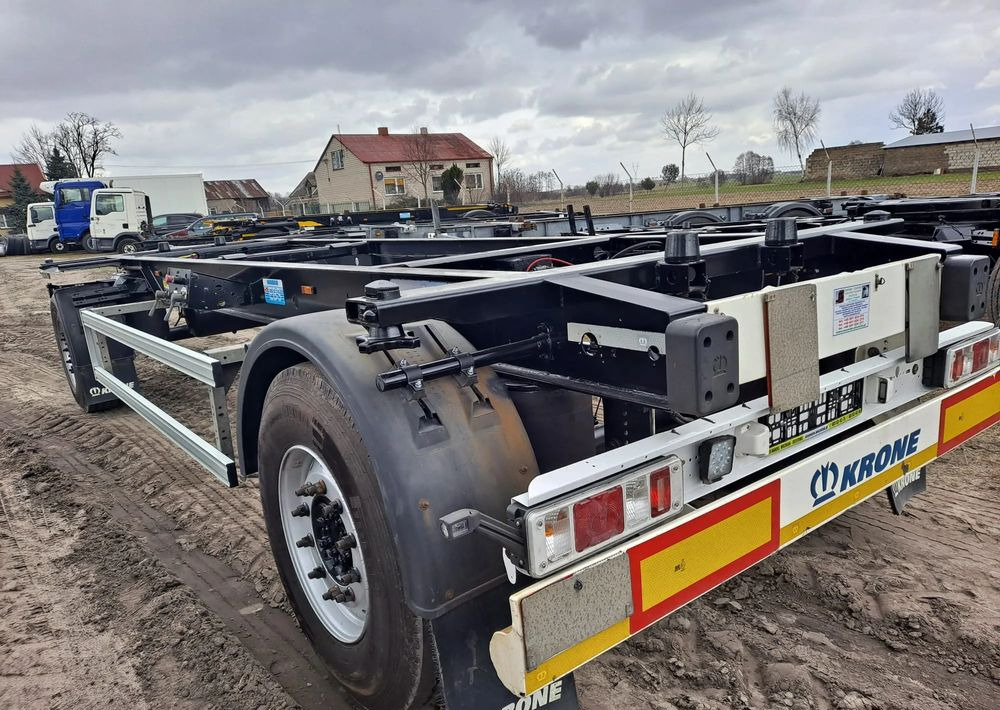 Krone Przyczepa Krone BDF 2017 rok - קרון נגרר מוביל מכולות/ החלפת גוף: תמונה 4 Krone Przyczepa Krone BDF 2017 rok - קרון נגרר מוביל מכולות/ החלפת גוף: תמונה 4