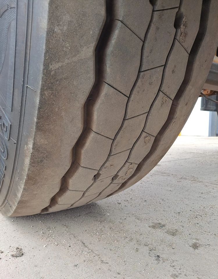 Krone Przyczepa Krone BDF - קרון נגרר מוביל מכולות/ החלפת גוף: תמונה 4 Krone Przyczepa Krone BDF - קרון נגרר מוביל מכולות/ החלפת גוף: תמונה 4