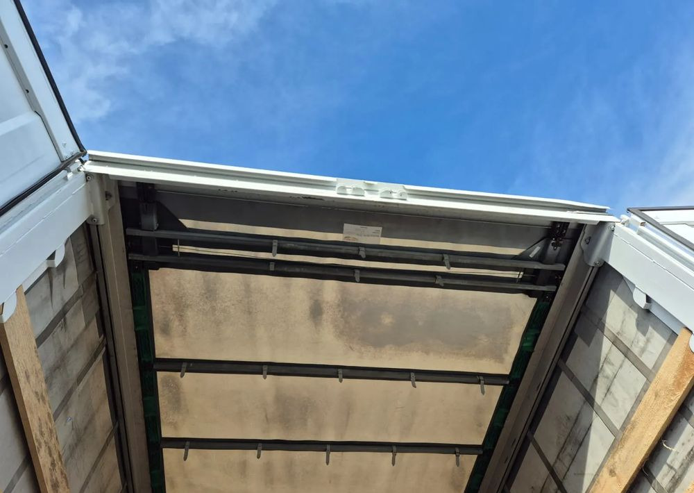 גוף החלפה עם וילונות צד Krone: תמונה 12 גוף החלפה עם וילונות צד Krone: תמונה 12