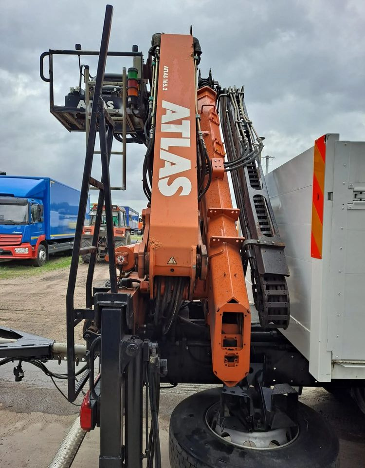 MAN TGS 26.400 Budowlanka Euro 6 - משאית צד נופל/ שטוחה, משאית מנוף: תמונה 4 MAN TGS 26.400 Budowlanka Euro 6 - משאית צד נופל/ שטוחה, משאית מנוף: תמונה 4
