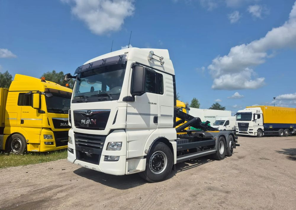 MAN TGX 26-460 Hakowiec oś skrętna - משאית הרמת וו: תמונה 4 MAN TGX 26-460 Hakowiec oś skrętna - משאית הרמת וו: תמונה 4