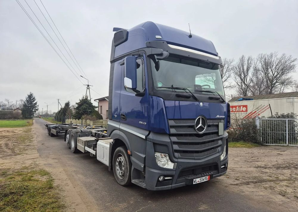 Mercedes-Benz Actros 2542 JUMBO Zestaw Euro 6 - משאית עם שלדת תא: תמונה 2 Mercedes-Benz Actros 2542 JUMBO Zestaw Euro 6 - משאית עם שלדת תא: תמונה 2